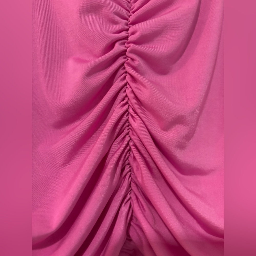 Pink Ruched Crop Top - Picture 3 of 5